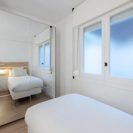 U-nique Villarroel Ii Apartment